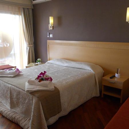 Catania Crossing B&B - Rooms & Comforts Eksteriør billede
