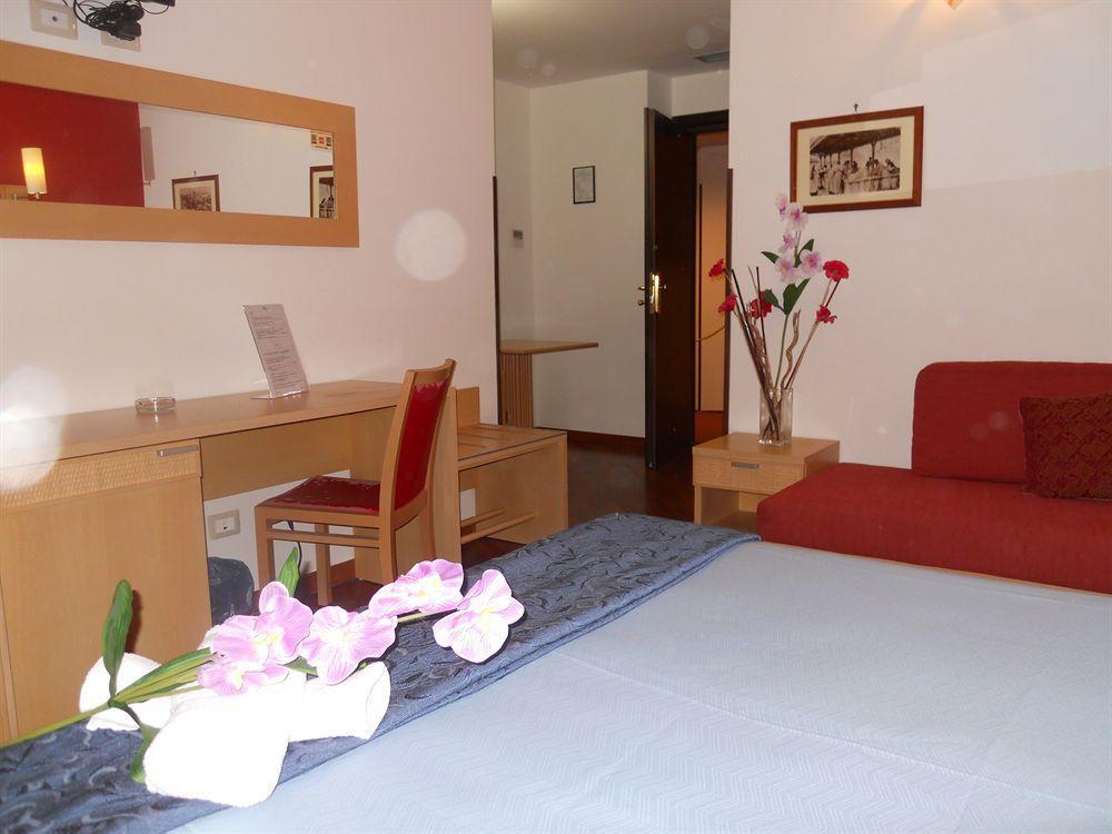 Catania Crossing B&B - Rooms & Comforts Eksteriør billede