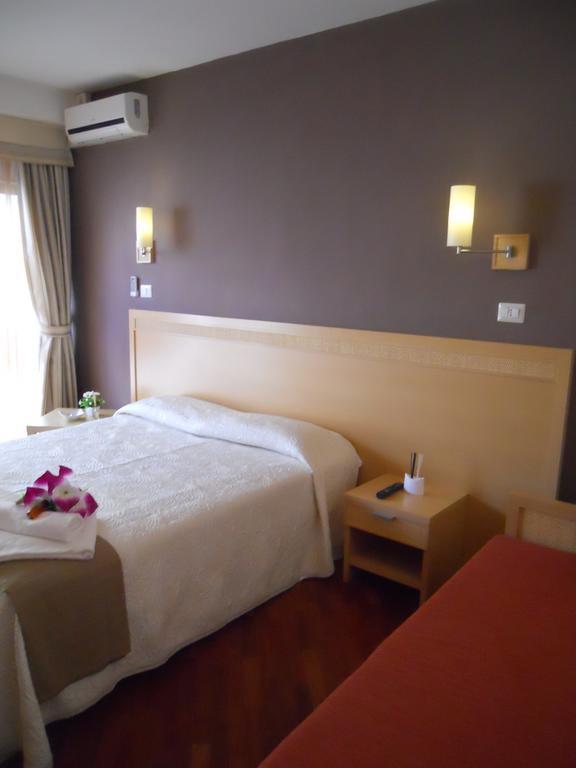 Catania Crossing B&B - Rooms & Comforts Eksteriør billede