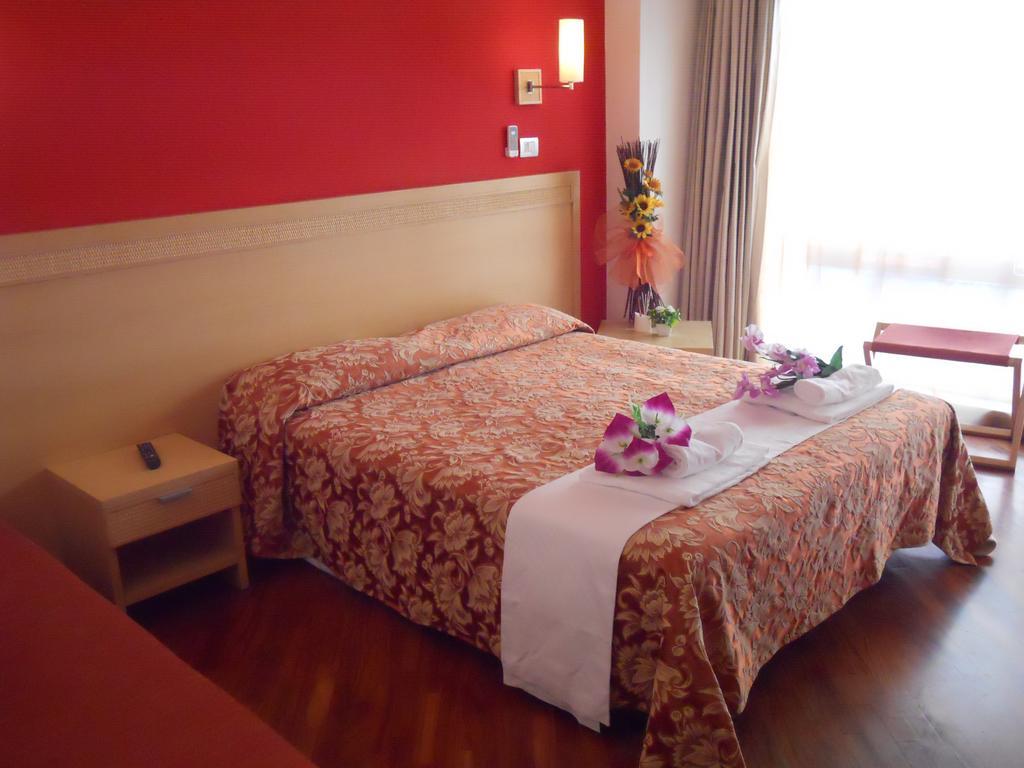 Catania Crossing B&B - Rooms & Comforts Eksteriør billede